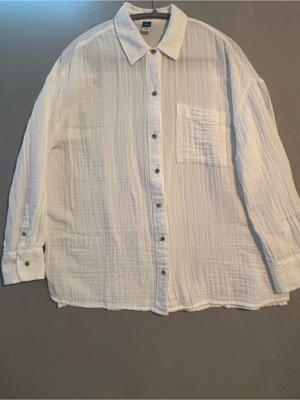 Old Navy White Petite Button-Up Shirt